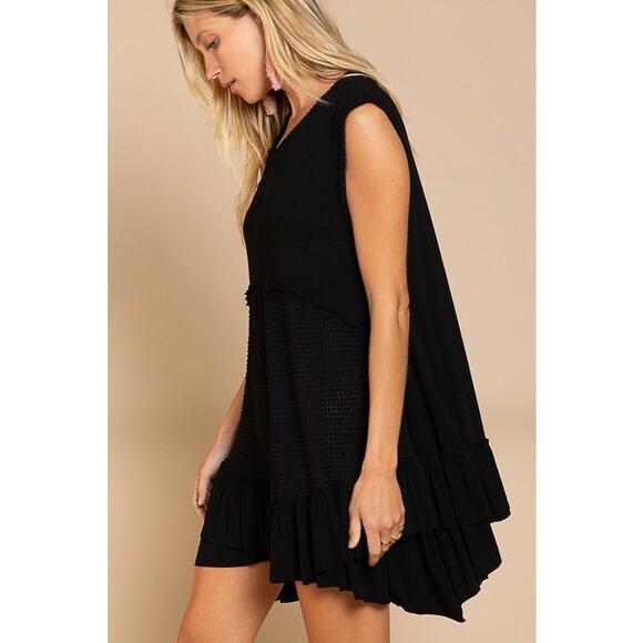💣POL Thermal Contrast Band Ruffle Hem Sleeveless Babydoll Mini Dress | Size M - Picture 3 of 7